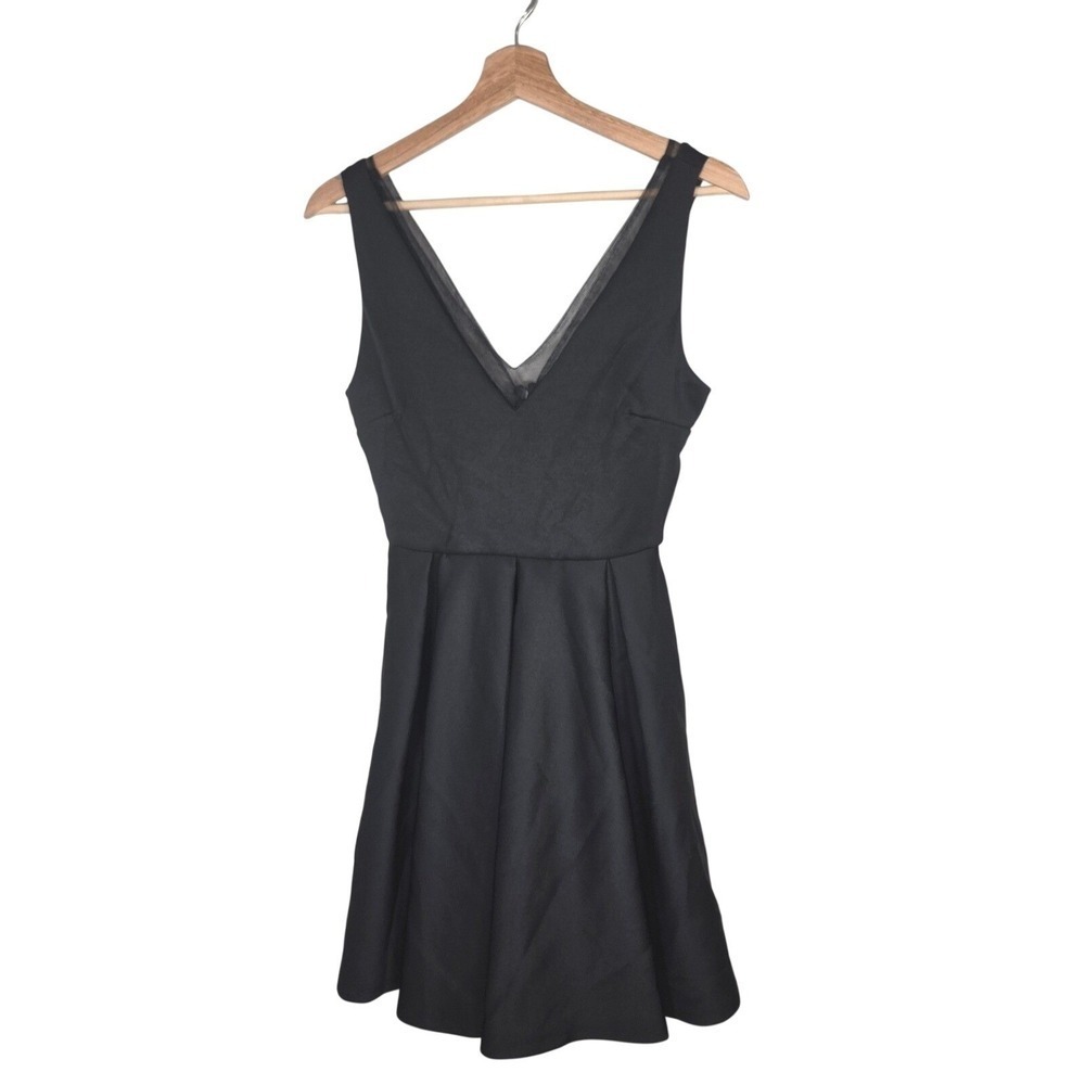 Alyce Paris NWT Black Fit & Flare Cocktail Dress Sleeveless Pockets Size S
